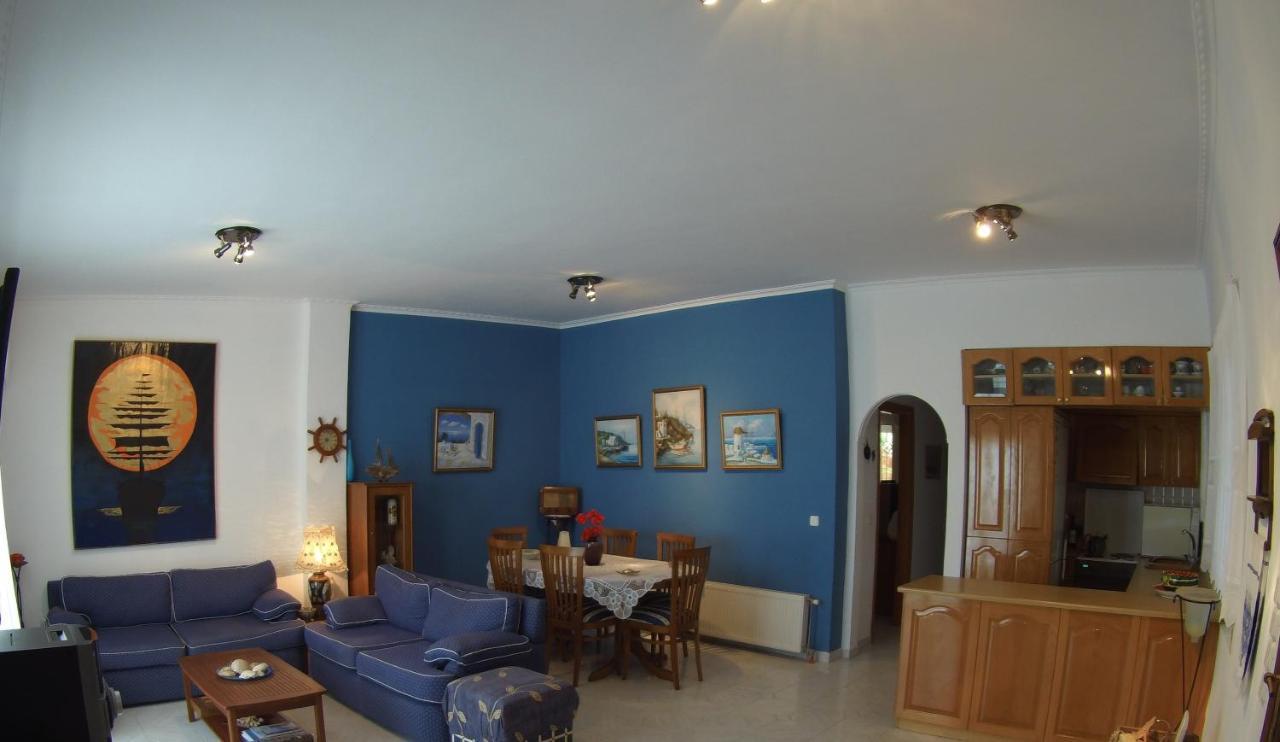 Blue & White Maisonette Over The Sea Near Sounio スーニオ エクステリア 写真